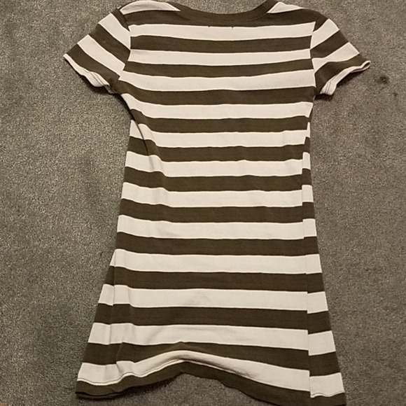 Shirt - Picture 2 of 2